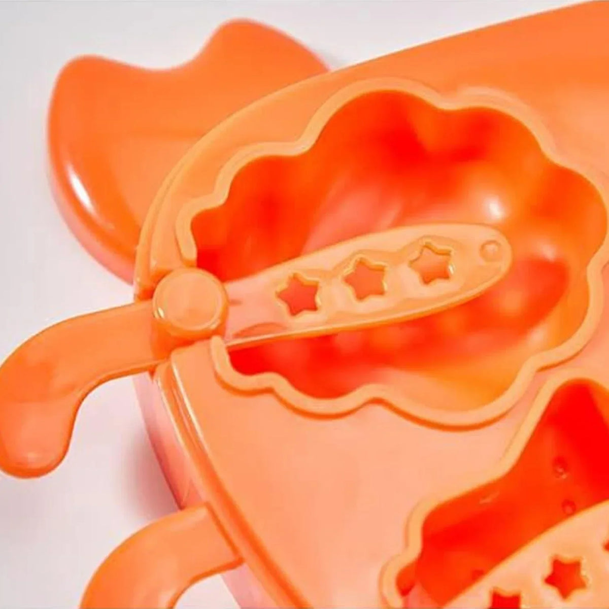 5532 Crab Ice Mold Household Ice Cream Mold Popsicle Mold Silicone Ice Cream Popsicle Childrens Ice Box Popsicle Box (1 Pc) - Zidbik