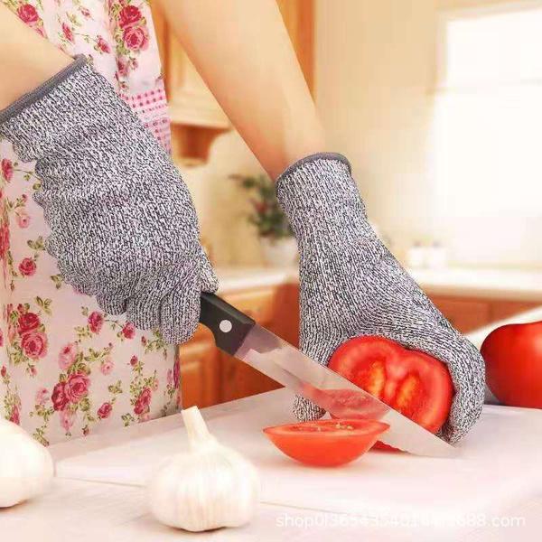 0677 Anti Cutting Resistant Hand Safety Cut-proof Protection Gloves  (Multicolour) - Zidbik