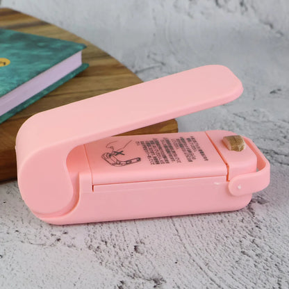 7675 Mini Sealing Machine Plastic Bag Sealer Portable Mini Super Seal Packing Plastic Bag Tool Sealing Machine Hand Held Heat (1pc) - Zidbik